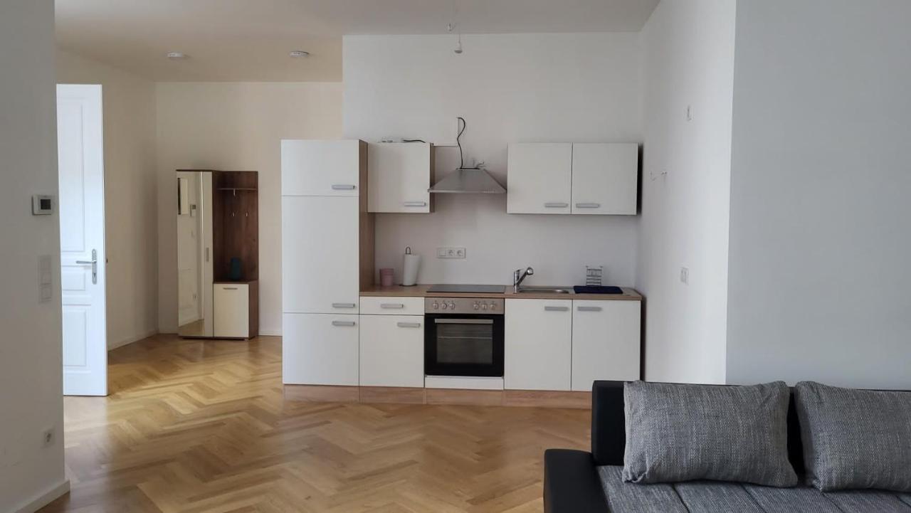 Sweet T7 Apartment *
